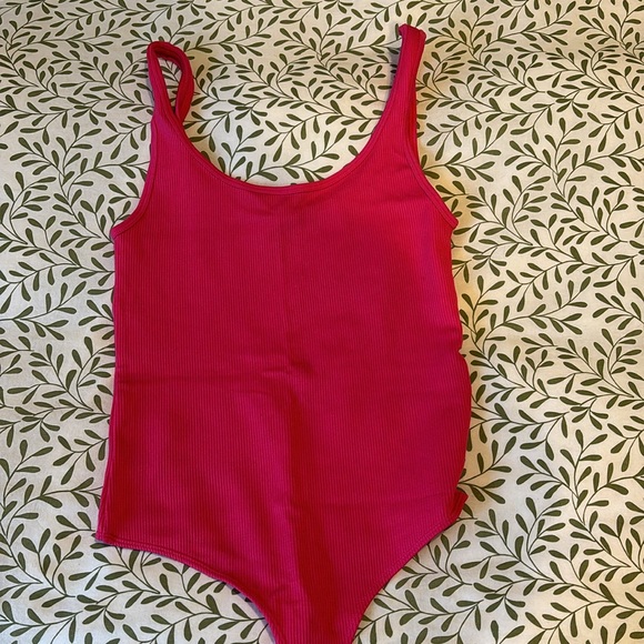Hot Pink dynamite bodysuit - Picture 1 of 4
